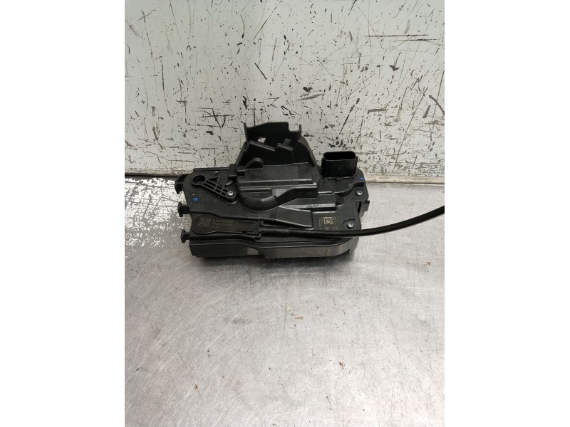 Recambio de motor cierre centralizado trasero izquierdo para ford puma referencia OEM IAM H1BAA26413DE 40734180 5p