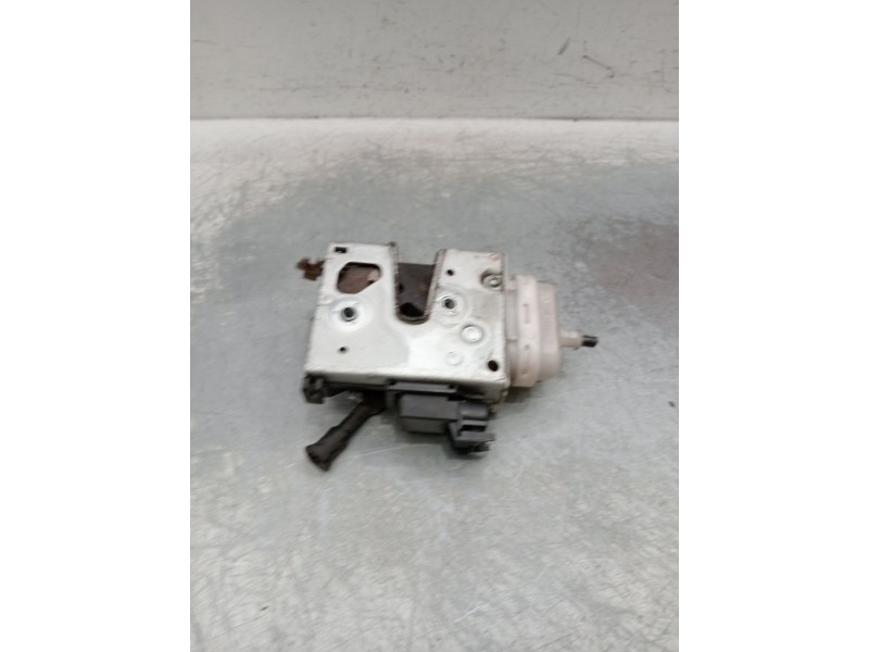 Recambio de motor cierre centralizado delantero derecho para audi a3 (8l1) 1.9 tdi referencia OEM IAM   