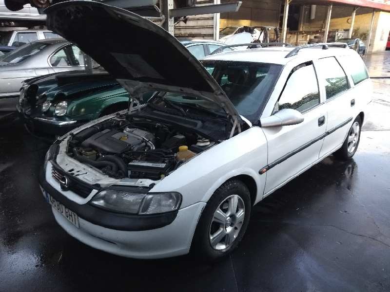 opel vectra b caravan del año 1998