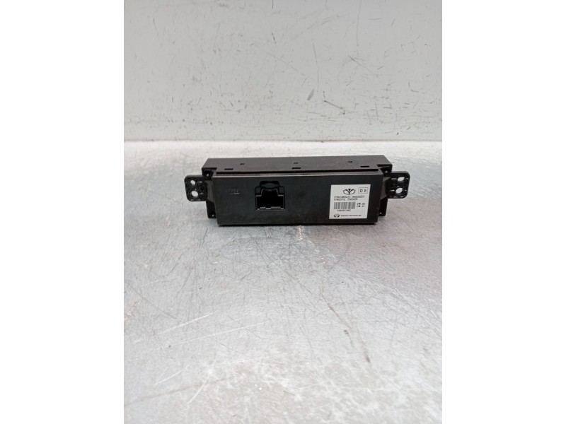 Recambio de pantalla multifuncion para chevrolet captiva 2.0 vcdi lt referencia OEM IAM 96628251 7543429  