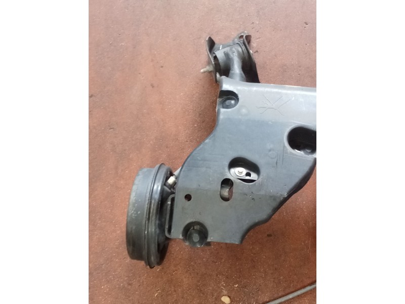 Recambio de puente trasero para dacia sandero referencia OEM IAM   TAMBOR/ABS