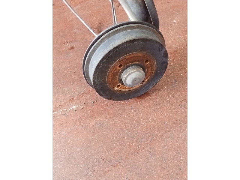 Recambio de puente trasero para dacia sandero referencia OEM IAM   TAMBOR/ABS