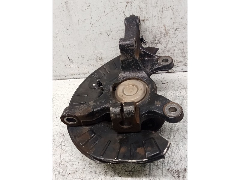 Recambio de mangueta delantera derecha para mercedes-benz vito (w639) basic, combi referencia OEM IAM   