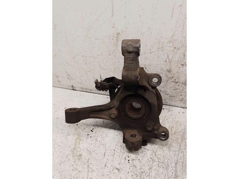 Recambio de mangueta delantera izquierda para opel antara cosmo 4x4 referencia OEM IAM   