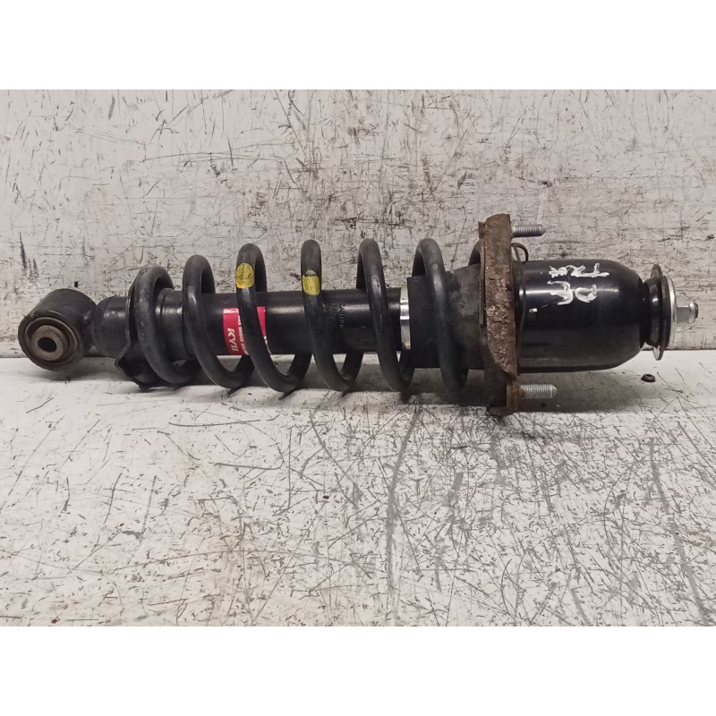 Recambio de amortiguador trasero derecho para toyota avensis berlina (t25) 2.2 d-4d clean power executive berlina (5-ptas.) refe