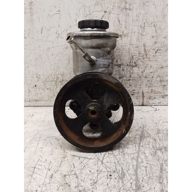 Recambio de bomba direccion para toyota avensis berlina (t25) 2.2 d-4d clean power executive berlina (5-ptas.) referencia OEM IA