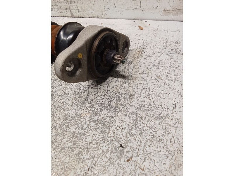 Recambio de amortiguador trasero derecho para kia carens ( ) referencia OEM IAM 55310A4500  