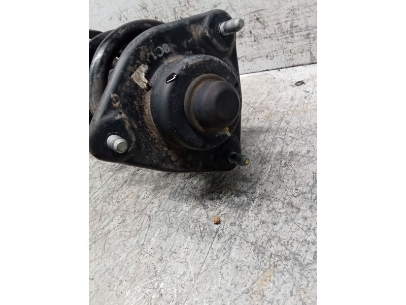 Recambio de amortiguador delantero derecho para kia carens ( ) referencia OEM IAM 54660A4850  