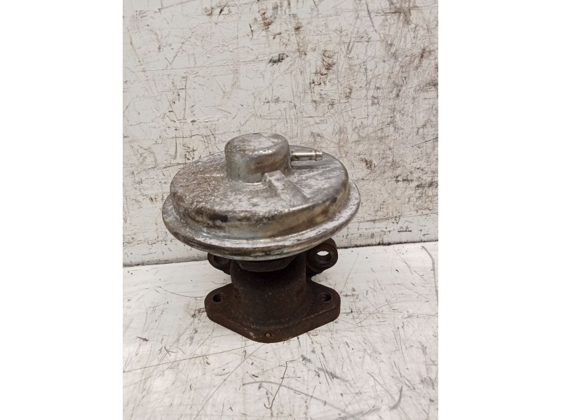 Recambio de valvula egr para opel antara cosmo 4x4 referencia OEM IAM   
