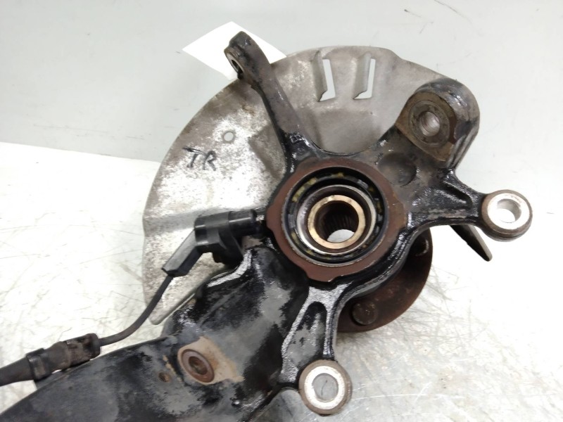 Recambio de mangueta delantera derecha para mazda xedos 9 (ta) 2.5 v6 referencia OEM IAM   