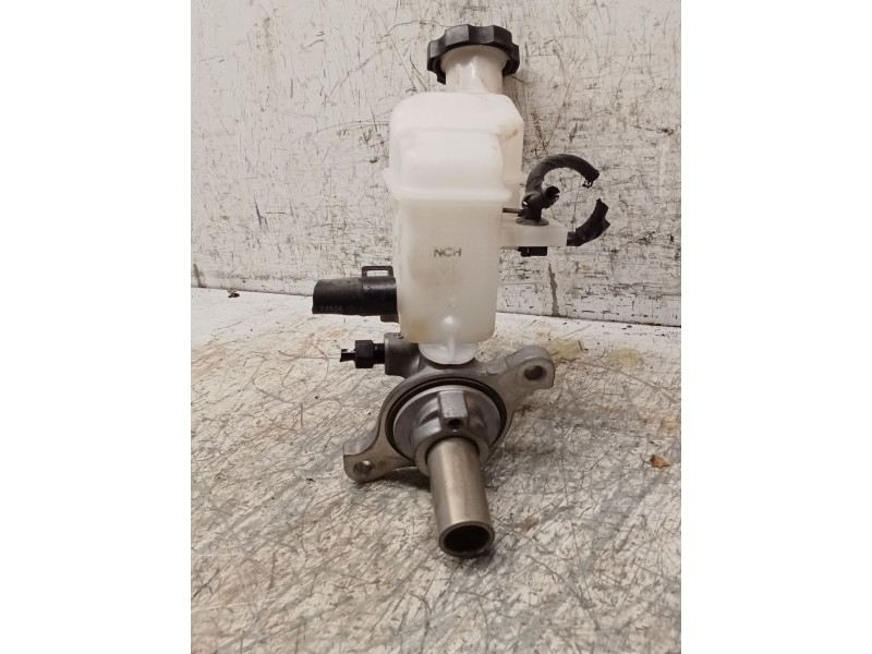 Recambio de bomba freno para kia carens ( ) referencia OEM IAM   