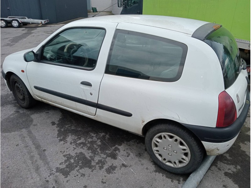 renault clio ii fase i (b/cbo) del año 2000