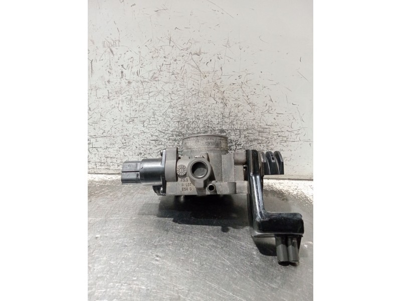 Recambio de caja mariposa para chrysler pt cruiser (pt_) 2.0 referencia OEM IAM 04891188AC 11200000AB2 