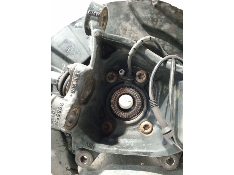 Recambio de mangueta delantera derecha para bmw x3 (f25) referencia OEM IAM 685595401  