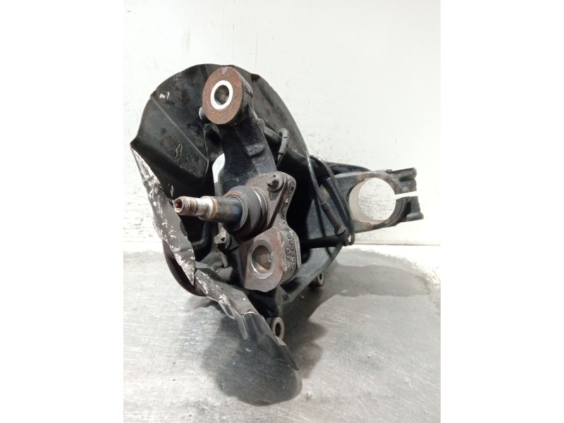 Recambio de mangueta delantera derecha para bmw x3 (f25) referencia OEM IAM 685595401  