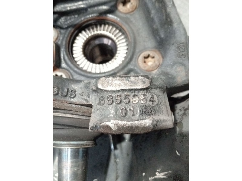 Recambio de mangueta delantera derecha para bmw x3 (f25) referencia OEM IAM 685595401  