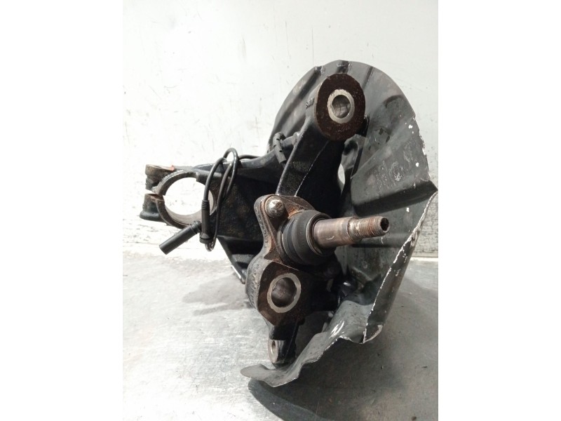 Recambio de mangueta delantera izquierda para bmw x3 (f25) referencia OEM IAM 685595301  