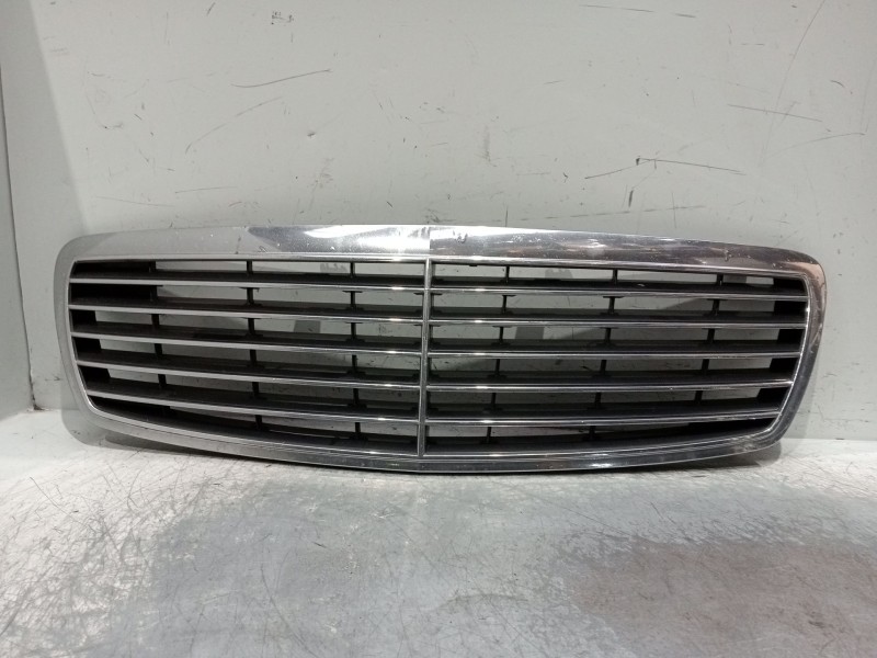 Recambio de rejilla delantera para mercedes-benz clase e (w211) e 220 cdi (211.006) referencia OEM IAM   