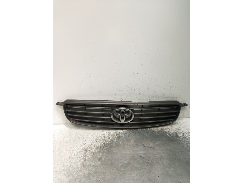 Recambio de rejilla delantera para toyota corolla (e11) referencia OEM IAM 531111A430  