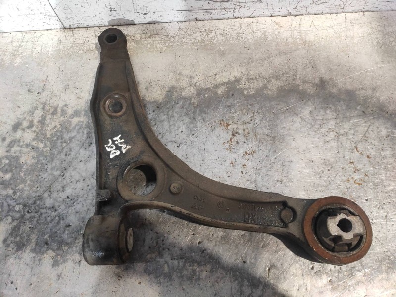 Recambio de brazo suspension inferior delantero derecho para fiat ducato caja cerrada 33 (06.2006 =>) 150 (rs: 3450 mm) referenc