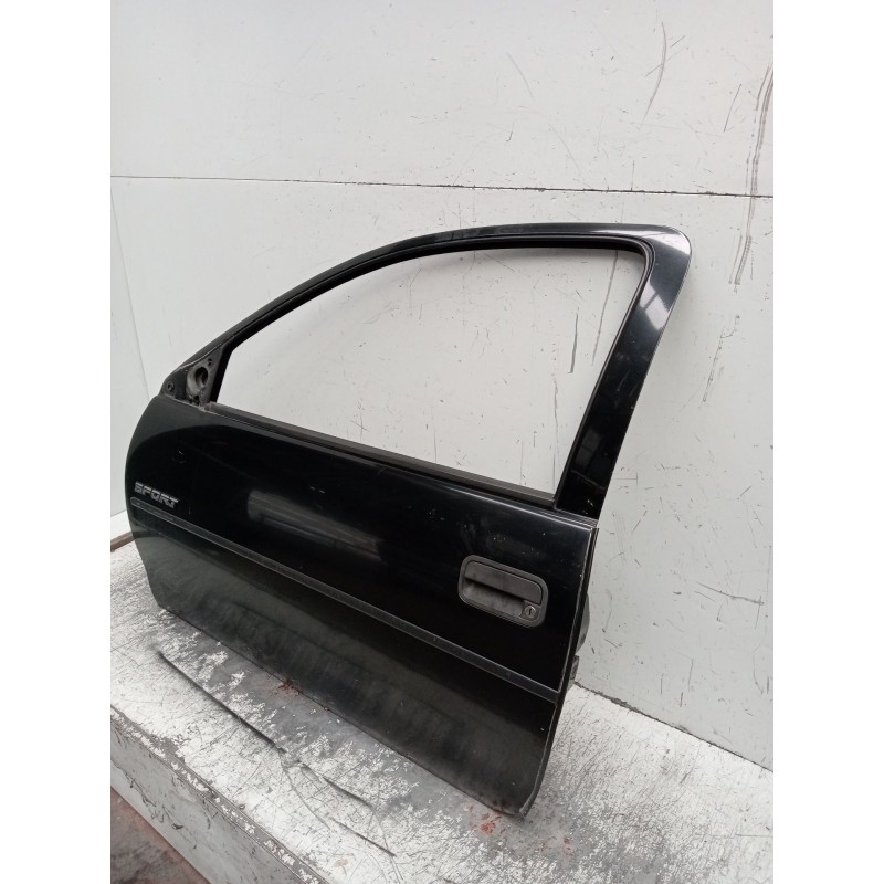 Recambio de puerta delantera izquierda para opel corsa b (s93) 1.4 si (f08, f68, m68) referencia OEM IAM   