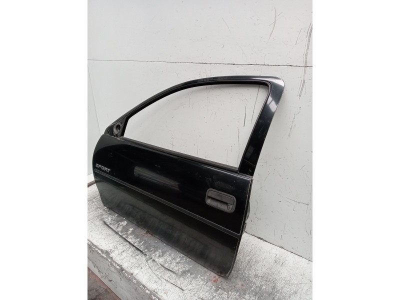 Recambio de puerta delantera izquierda para opel corsa b (s93) 1.4 si (f08, f68, m68) referencia OEM IAM   