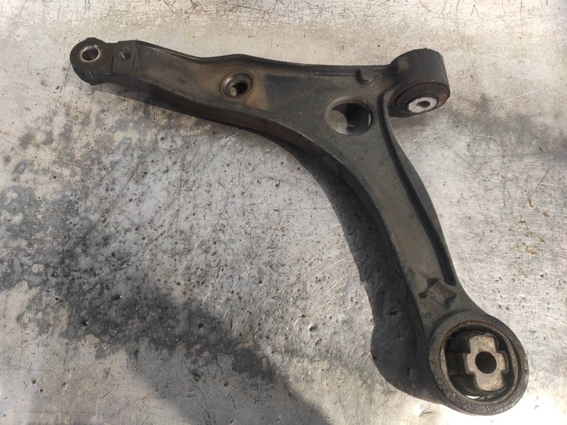 Recambio de brazo suspension inferior delantero derecho para fiat ducato caja cerrada 33 (06.2006 =>) 150 (rs: 3450 mm) referenc