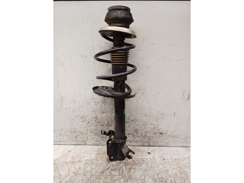 Recambio de amortiguador delantero derecho para dacia sandero referencia OEM IAM   