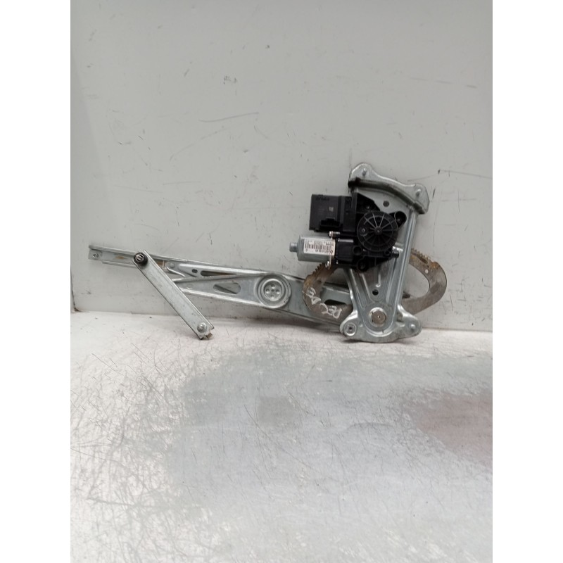 Recambio de elevalunas delantero derecho para renault megane iii hatchback (bz0/1_, b3_) 1.9 dci (bz0n, bz0j) referencia OEM IAM
