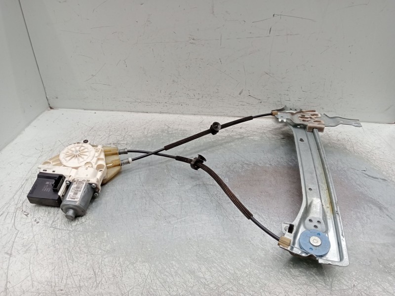 Recambio de elevalunas trasero izquierdo para renault megane iii hatchback (bz0/1_, b3_) 1.9 dci (bz0n, bz0j) referencia OEM IAM