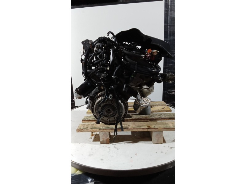Recambio de motor completo para volkswagen passat b5 (3b2) 1.8 t referencia OEM IAM APU  49153