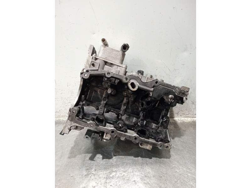 Recambio de carter para renault grand scénic iv (r9_) 1.3 tce 140 referencia OEM IAM 110175352R 111113203R 213055917R