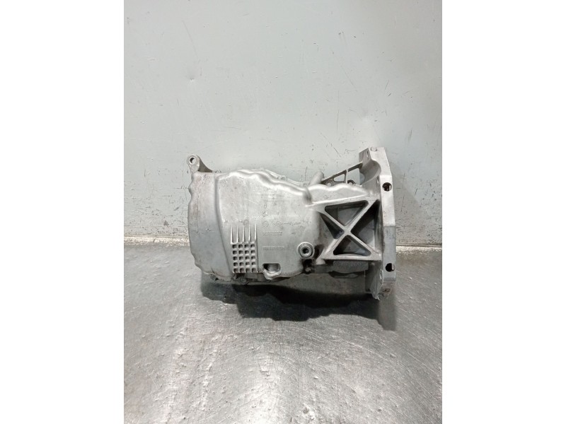 Recambio de carter para renault clio iv 1.5 dci diesel fap referencia OEM IAM 111118070R  