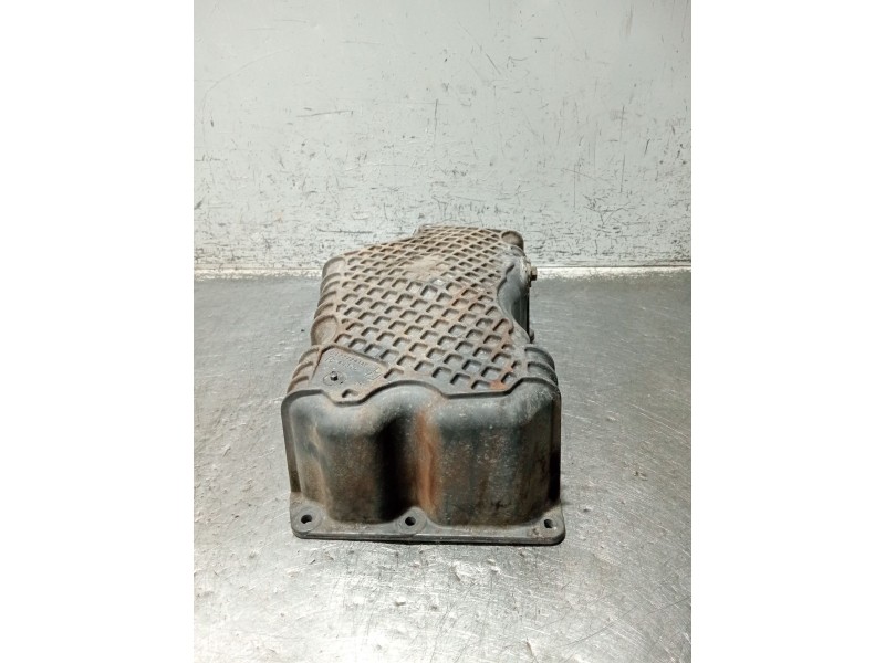 Recambio de carter para chrysler pt cruiser (pt_) 2.0 referencia OEM IAM 04777241AB  