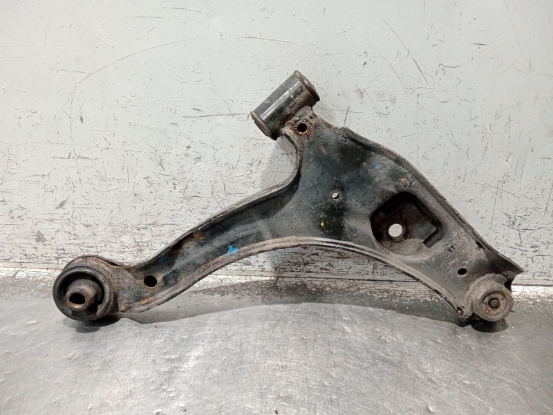 Recambio de brazo suspension inferior delantero izquierdo para chrysler pt cruiser (pt_) 2.0 referencia OEM IAM   