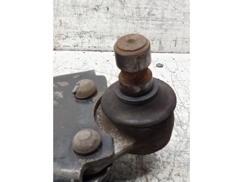 Recambio de brazo suspension inferior delantero izquierdo para mercedes-benz vito (w639) basic, combi referencia OEM IAM   
