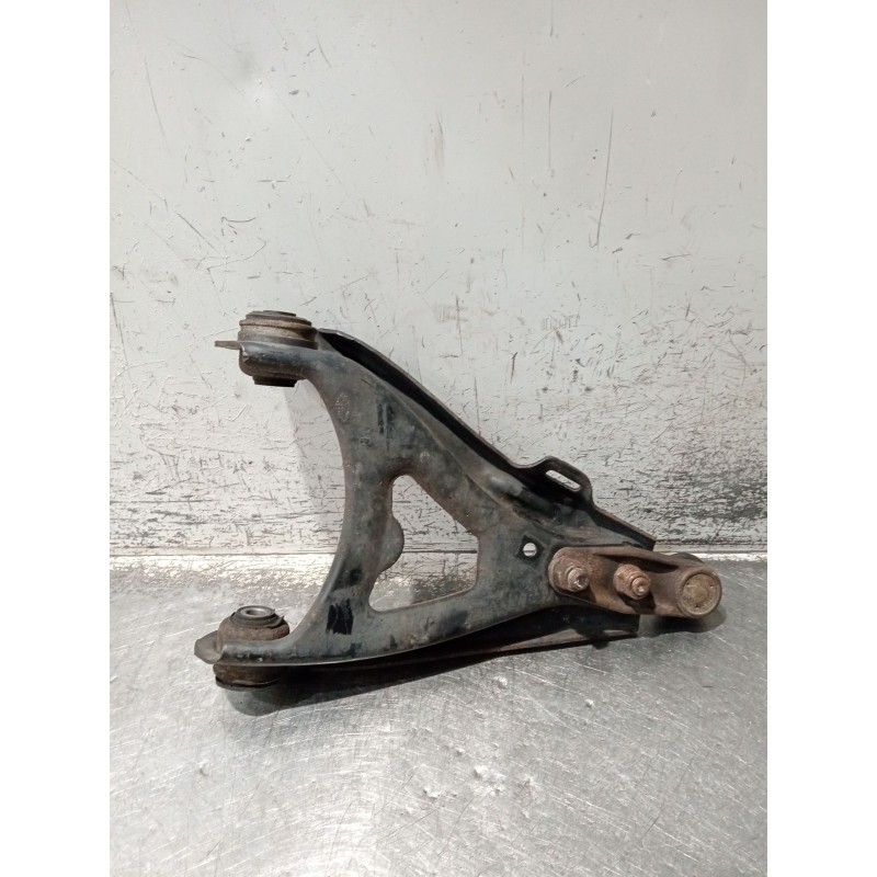 Recambio de brazo suspension inferior delantero derecho para renault megane i (ba0/1_) 1.9 dti (ba1u) referencia OEM IAM   