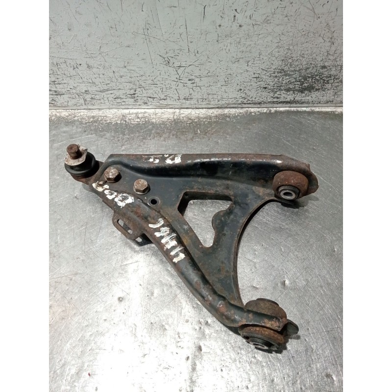 Recambio de brazo suspension inferior delantero izquierdo para renault megane i (ba0/1_) 1.9 dti (ba1u) referencia OEM IAM   