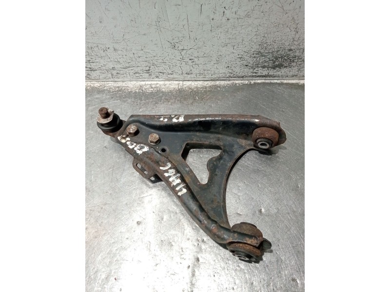Recambio de brazo suspension inferior delantero izquierdo para renault megane i (ba0/1_) 1.9 dti (ba1u) referencia OEM IAM   