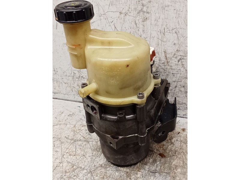 Recambio de bomba direccion para dacia sandero referencia OEM IAM   