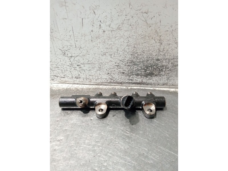 Recambio de rampa inyectora para renault clio iv 1.5 dci diesel fap referencia OEM IAM H8201157327 150641432 175215346R