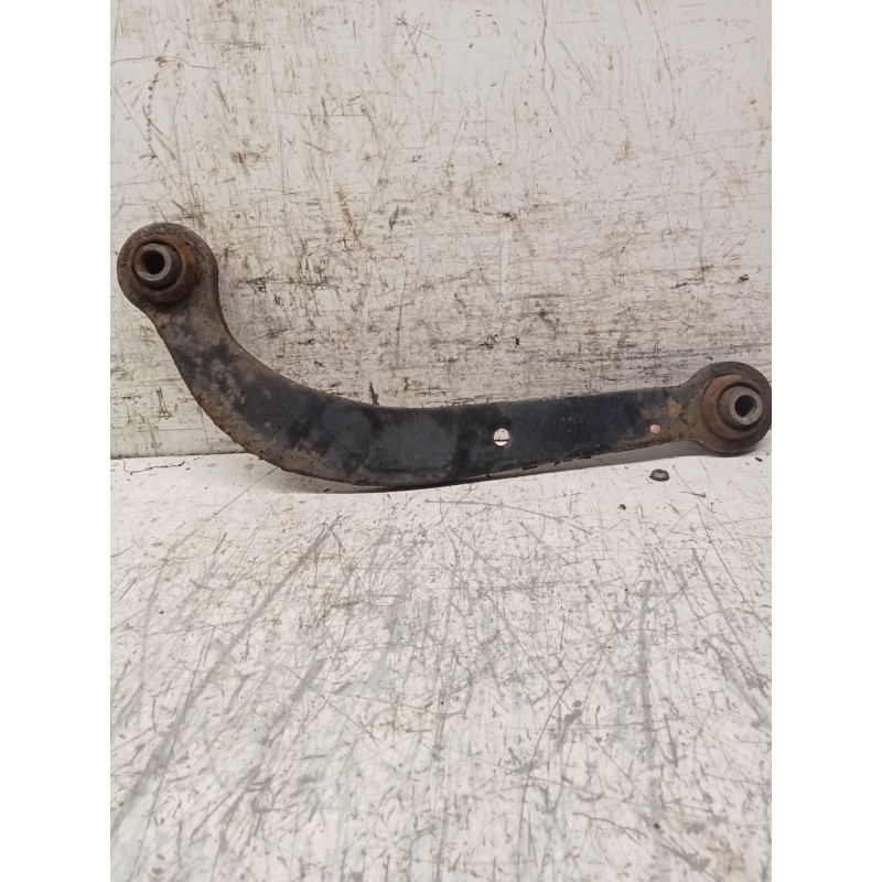 Recambio de brazo suspension superior trasero derecho para toyota avensis berlina (t25) 2.2 d-4d clean power executive berlina (