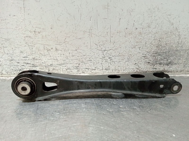 Recambio de brazo suspension inferior trasero derecho para bmw x3 (f25) referencia OEM IAM 33306786978  