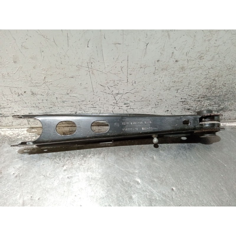 Recambio de brazo suspension inferior trasero izquierdo para bmw x3 (f25) referencia OEM IAM 33306786978  