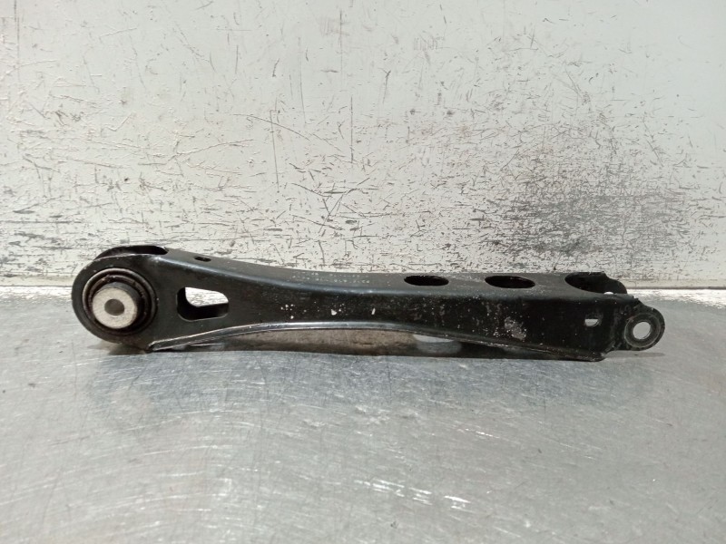 Recambio de brazo suspension inferior trasero izquierdo para bmw x3 (f25) referencia OEM IAM 33306786978  