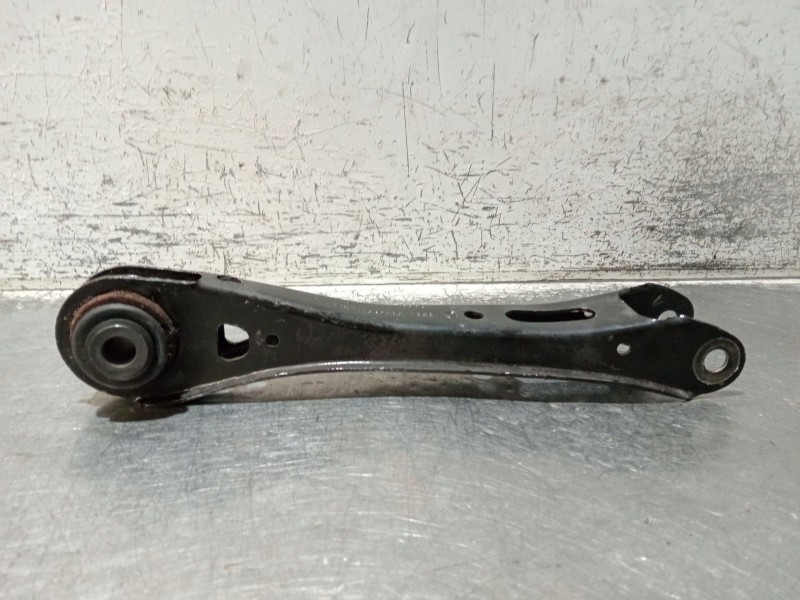 Recambio de tirante trasero derecho para bmw x3 (f25) referencia OEM IAM 33306786981  