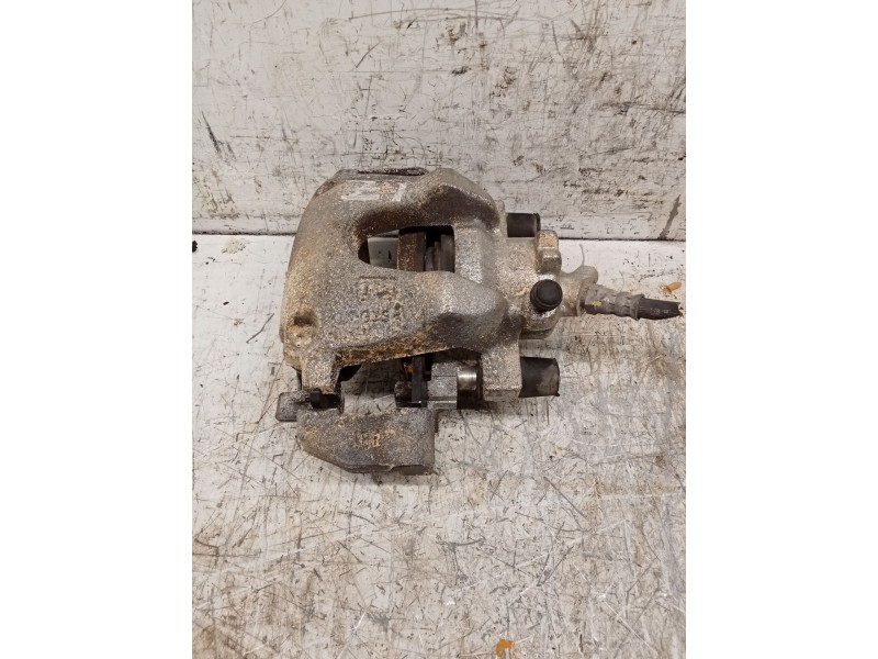 Recambio de pinza freno delantera izquierda para dacia sandero referencia OEM IAM   