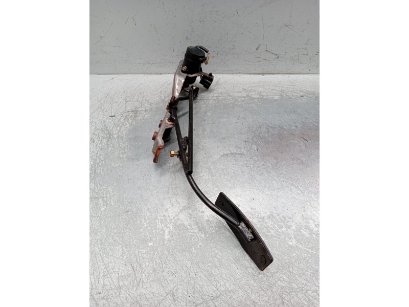 Recambio de potenciometro pedal para kia carens 2.0 turbodiesel cat referencia OEM IAM   