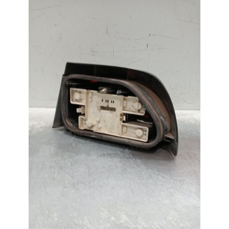 Recambio de piloto trasero derecho para renault clio i (b/c57_, 5/357_) 1.4 referencia OEM IAM   