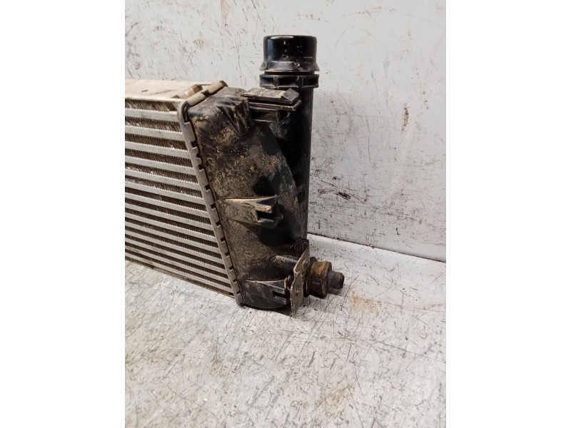 Recambio de intercooler para dacia sandero referencia OEM IAM 144963014R  